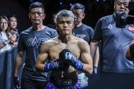 [图]李刚仁内维斯破门 巴黎圣日耳曼3-0勒阿弗尔